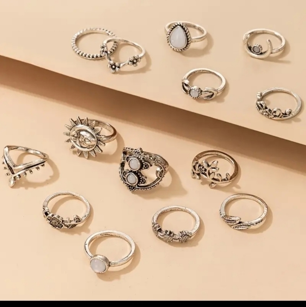NWT Vintage Boho Joint Ring Set - 14 Pcs with Leaf, Moon, Flower Accents - Picture 2 of 7